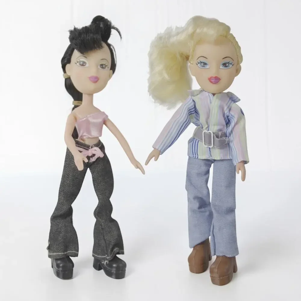 NIB 2004 Target Sassy Dolls Sadie & Holly Lot of 2